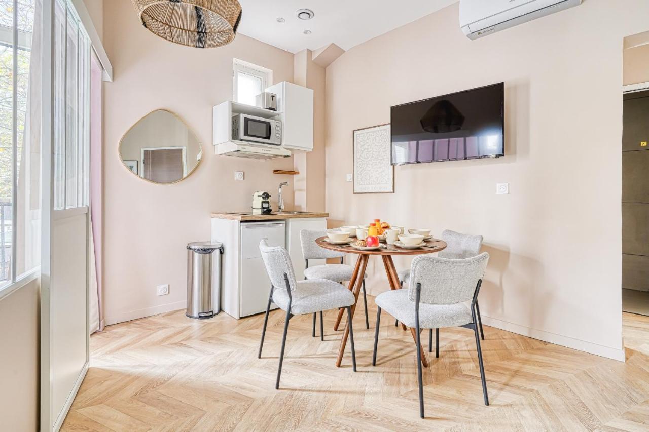 Appartement Proche Parc Monceau #17Eme #Arcdetriomphe - Gourgaud Париж Экстерьер фото